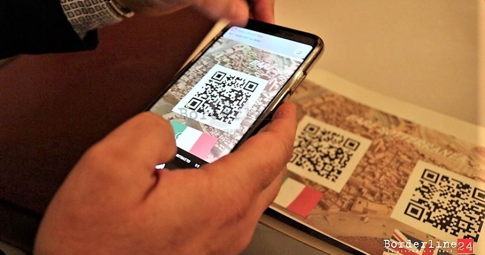 QR