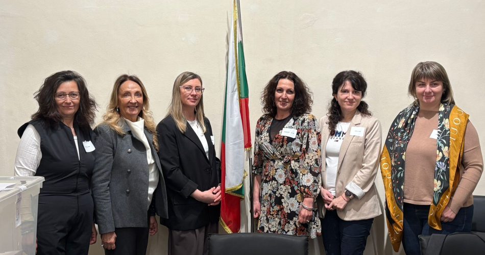 633ce5aa-ba4b-4e81-b8bf-31099762d054