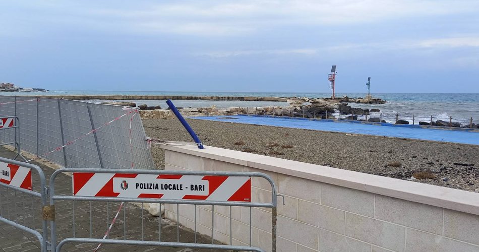 lungomare palese transenne