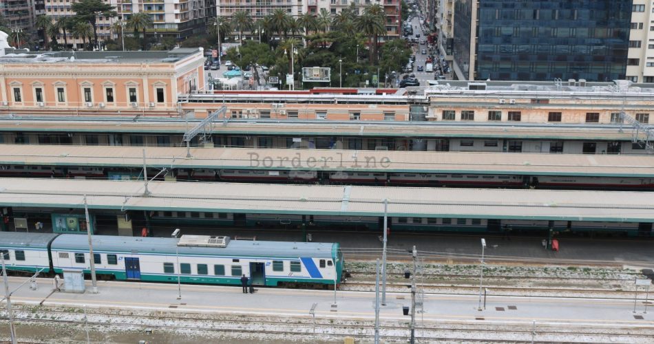 stazione bari treni