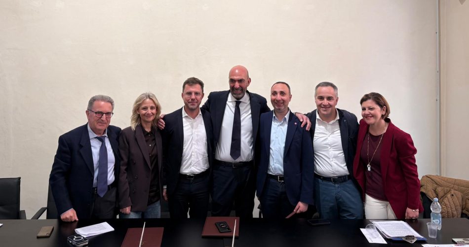 98ffa9c8-556c-4435-ab1c-bdcf0d1189c5