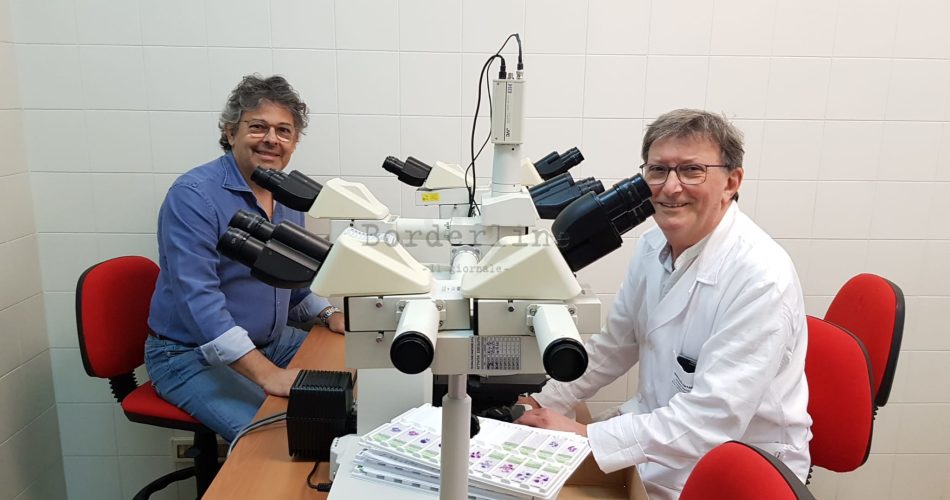 A sx il direttore scientifico Giannelli, a dx il ricercatore Armentano