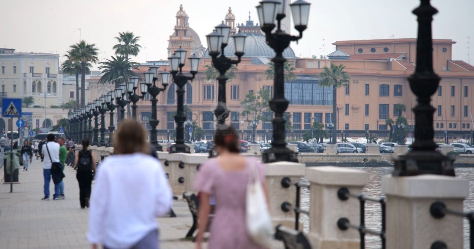 Bari lungomare turismo Bari lungomare turismo