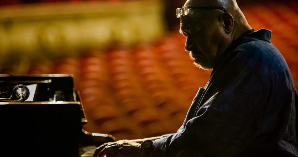 Barron-Kenny-by-Antonio-Porcar-1-scaled