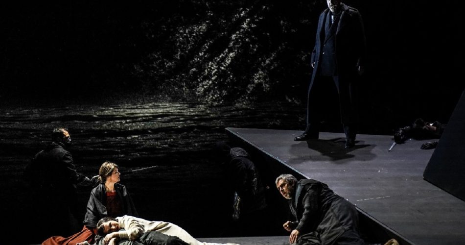 CLP07291ClarissaLapollaph_ (2)