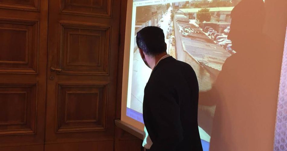 Il sindaco Decaro e i video dell'abbandono degli ingombranti