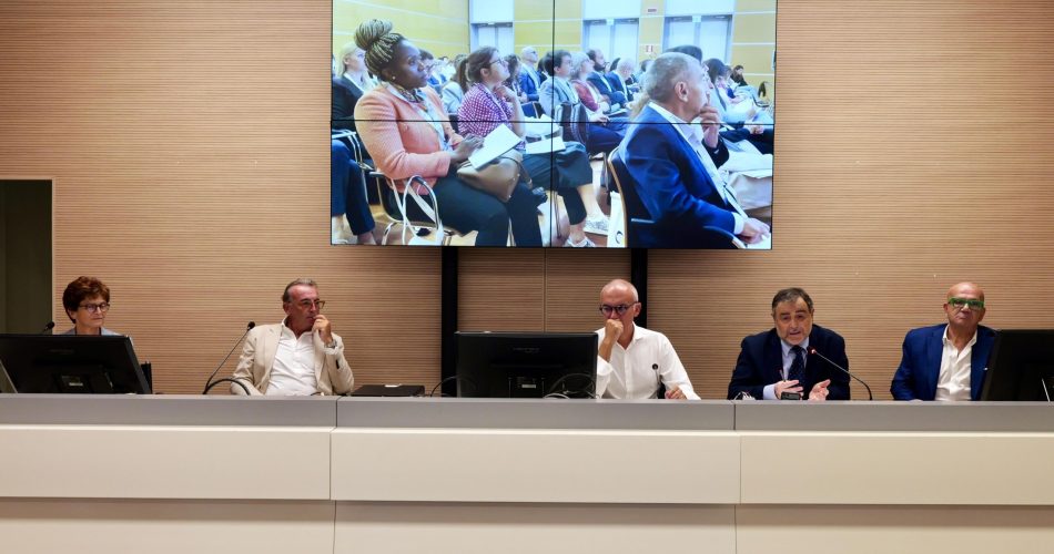 Conferenza stampa Fadoi Prenditi cura di te (6)