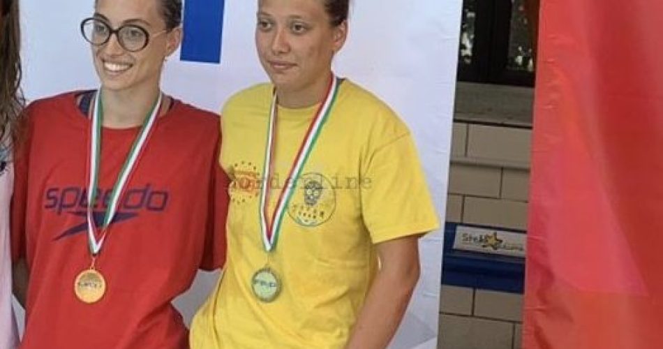 DA SX VITTORIA BIANCO E SARA GRANATA