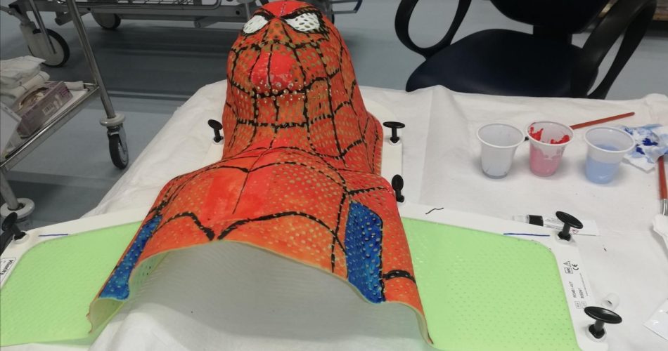 Decorazione_maschere_radioterapia