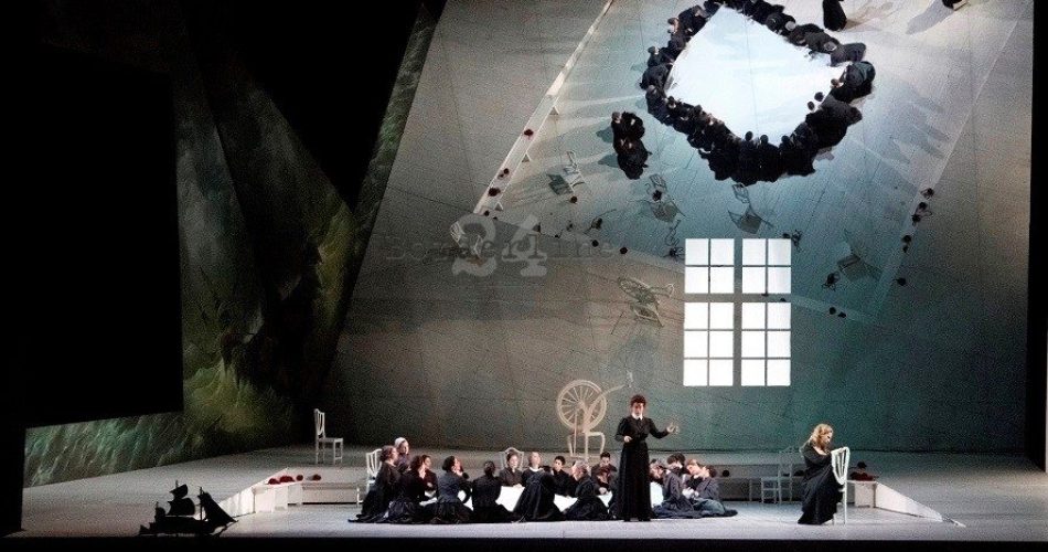 Der fliegende Holla¦ênder 6718 ph_Rocco Casaluci 2012