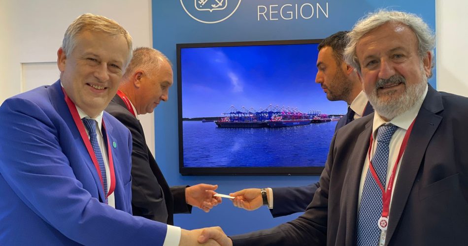 Emiliano con Alexander Yurievich governatore Regione Stalingrado