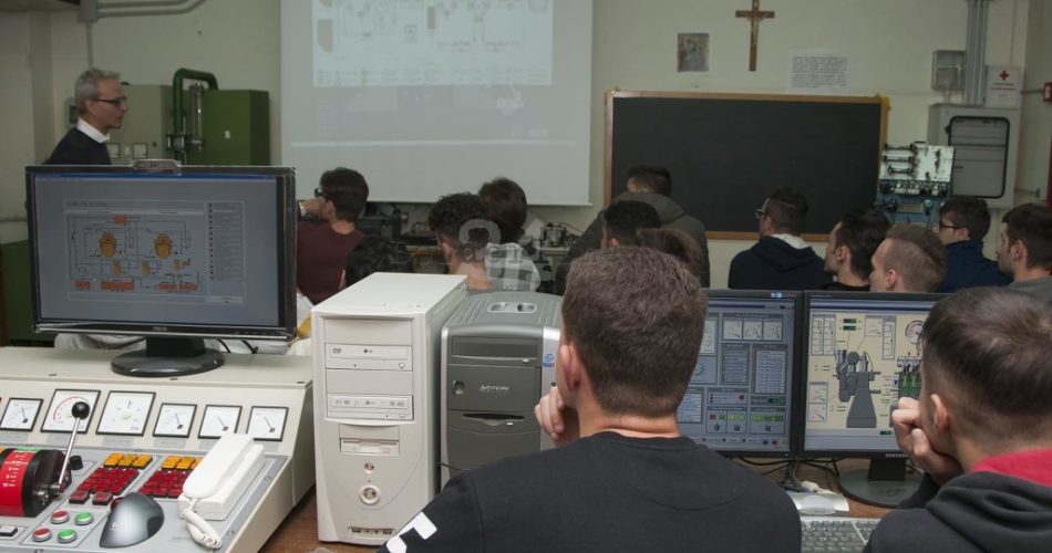 Euclide_Nautico_Lab_Meccanica_010-1024x580