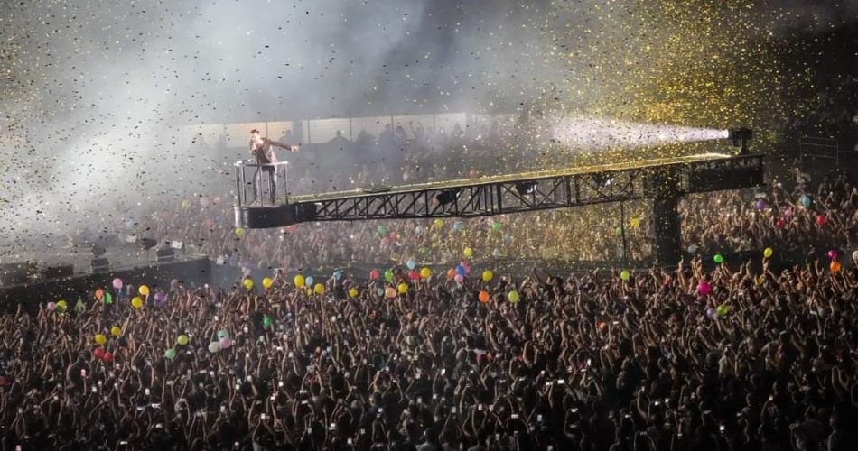 Foto facebook cremonini