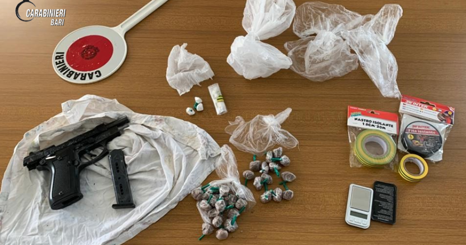 FOTO ALTAMURA DROGA E ARMA 3