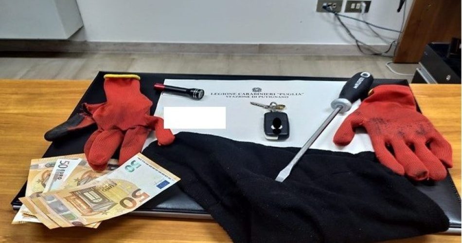 FOTO RAPINA PUTIGNANO