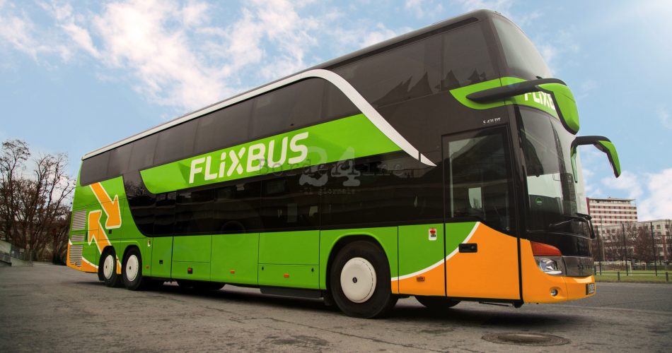 FlixBus_Bus on the road