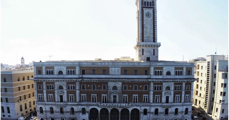 Foto palazzo 3D città metropolitana