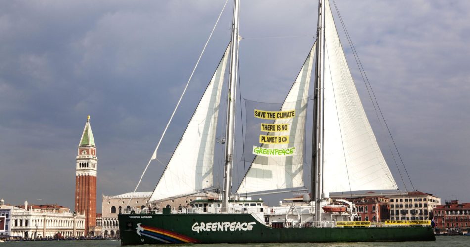 La nave Rainbow Warrior