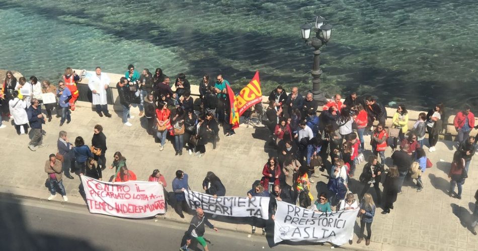 protesta precari sanità usb