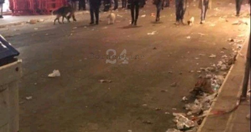 riki, via melo rifiuti (Rifiuti lasciati dopo un evento in via Melo)