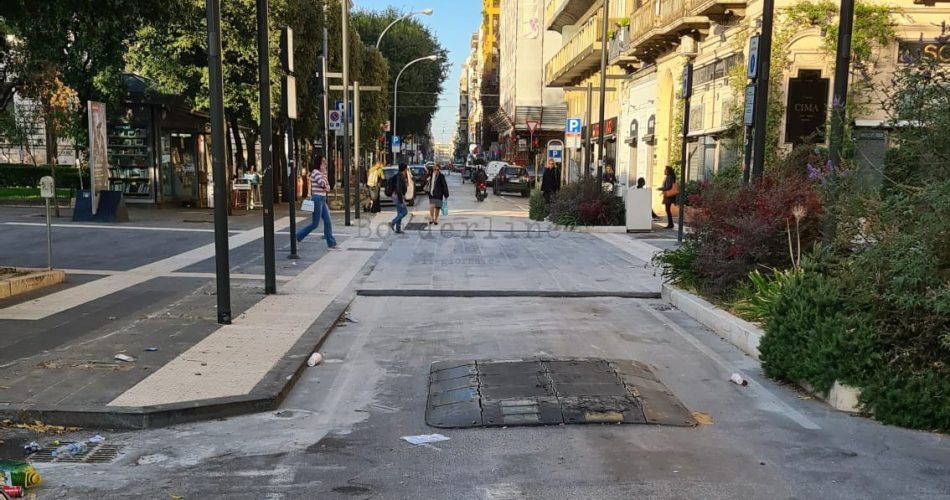 riapertura piazza umberto via sparano via nicolai