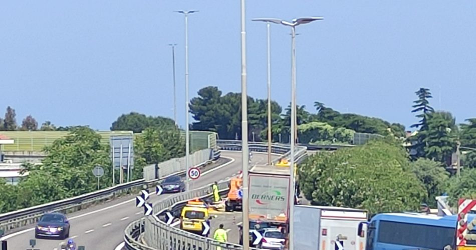 incidente tangenziale