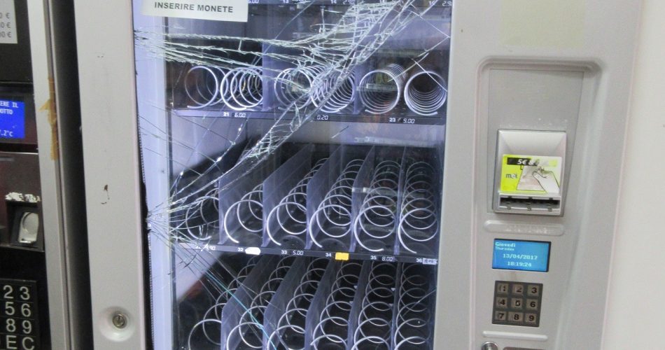 distributore baby gabg