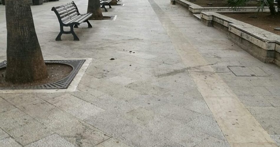 corso Vittorio Emanuele rifiuti