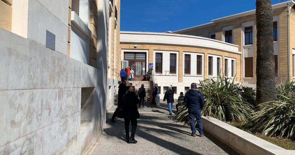 coronavirus policlinico