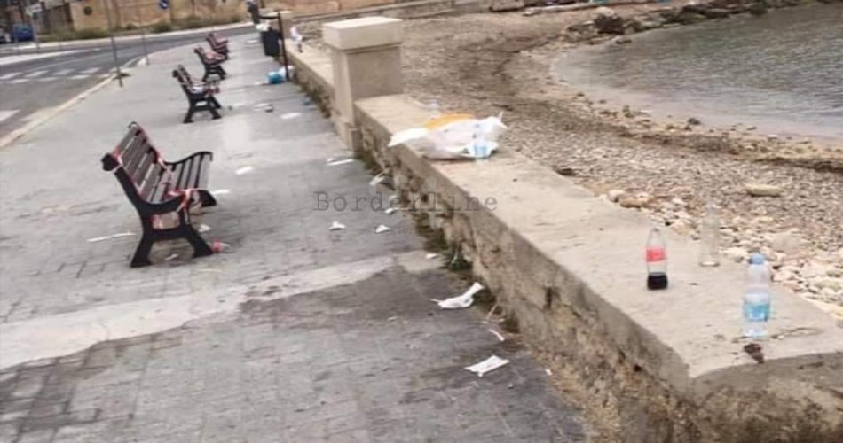 rifiuti assembramenti