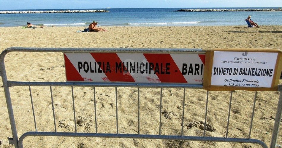 divieto balneazione
