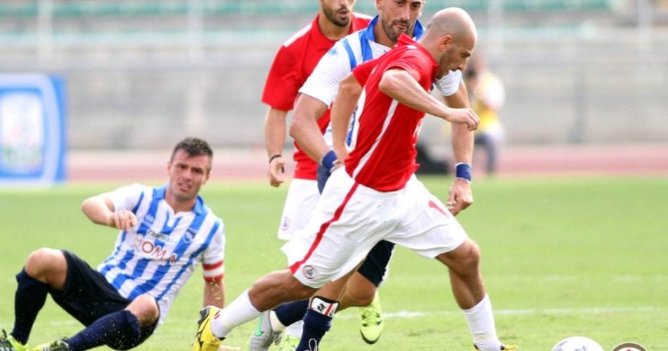 Alessandro Rosina in azione (Foto FcBari1908)