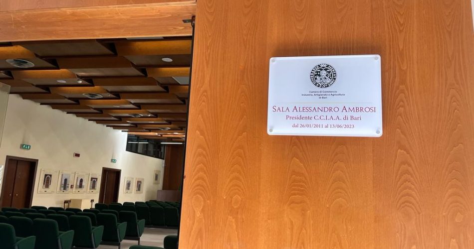 Intitolazione sala convegni ad Ambrosi
