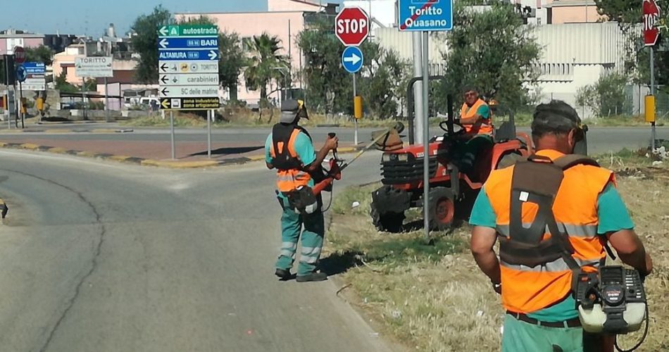 Le operazioni di ripulitura delle strade