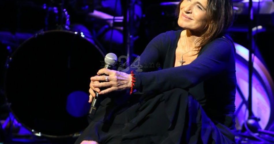 Lina Sastri 2 (foto Valdina Calzone)