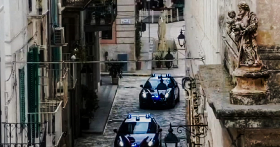 carabinieri MONOPOLI RADIOMOBILE