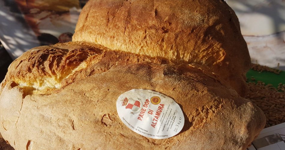 PANE DI ALTAMURA big
