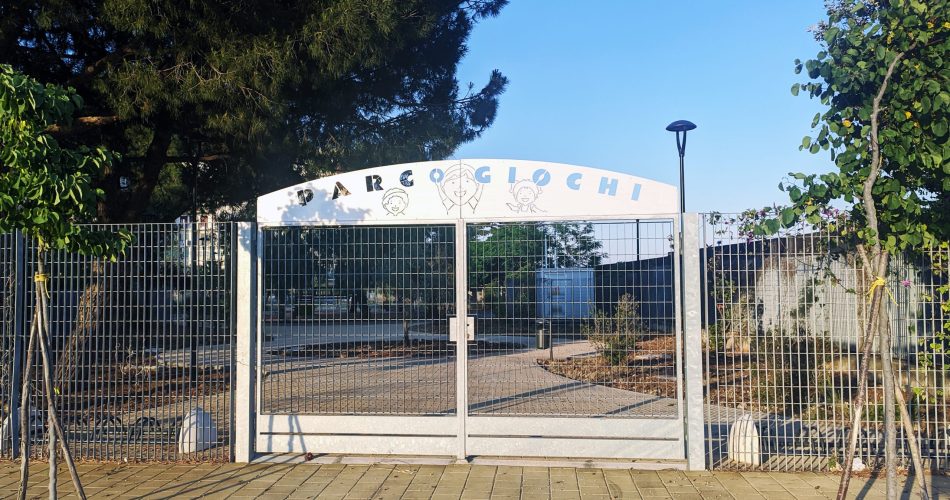 Parco Giochi - quartiere Cecilia