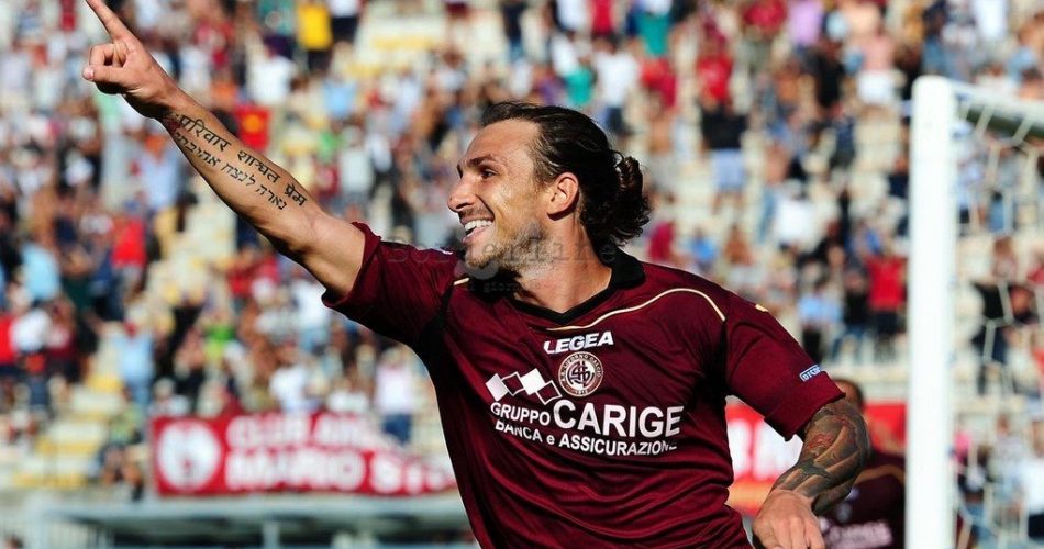 Paulinho ai tempi del Livorno