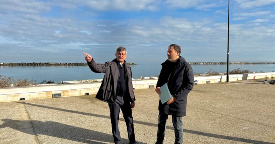 Petruzzelli waterfront San Girolamo