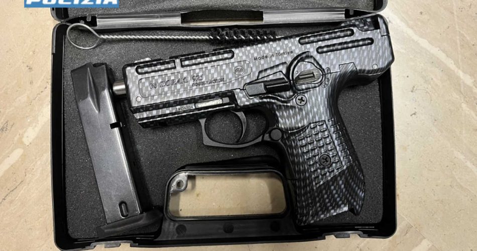 Pistola