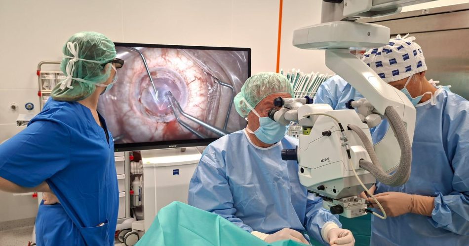 Prof. Alessio trapianto endotellio sintetico (1)