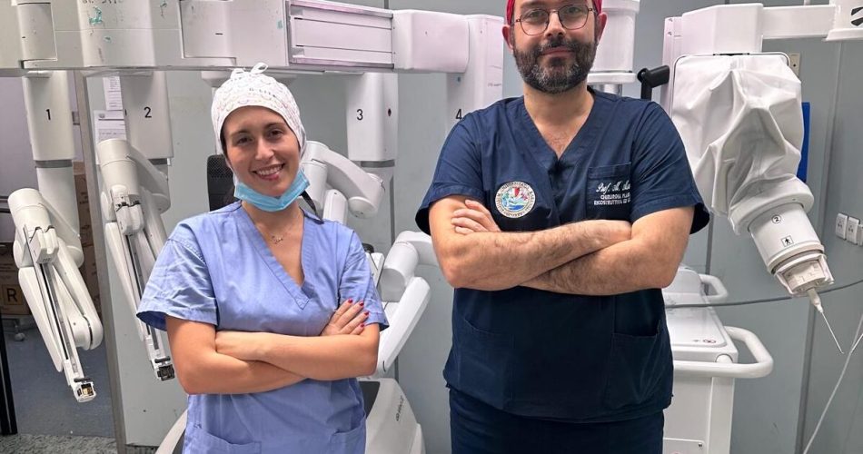 Prof_elia_prof_maruccia_robot_microchirurgia