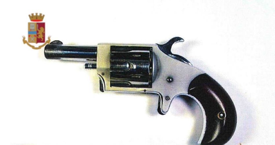 Revolver