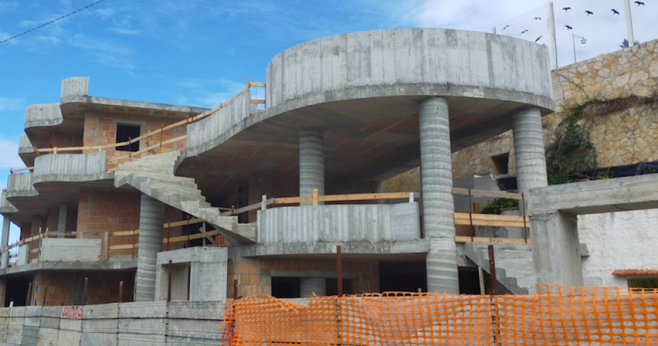 struttura sequestrata Peschici