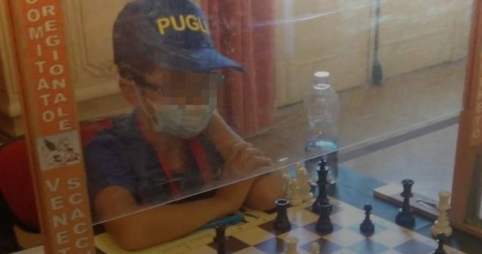 bambino pugliese scacchi