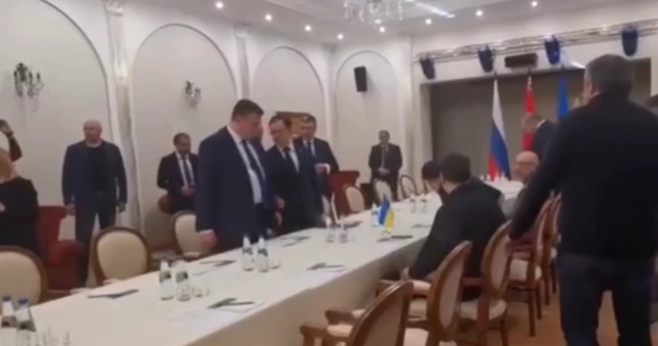 negoziati russia ucraina