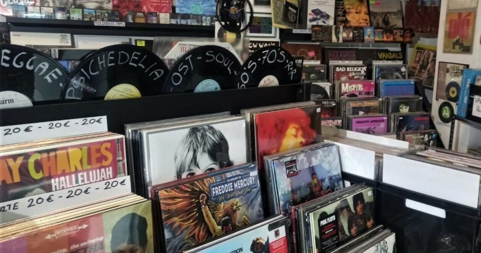 Taranto Vinyl Village (3)