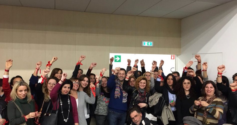 I "Nastrini rossi" in Fiera del Levante per incontrare Renzi