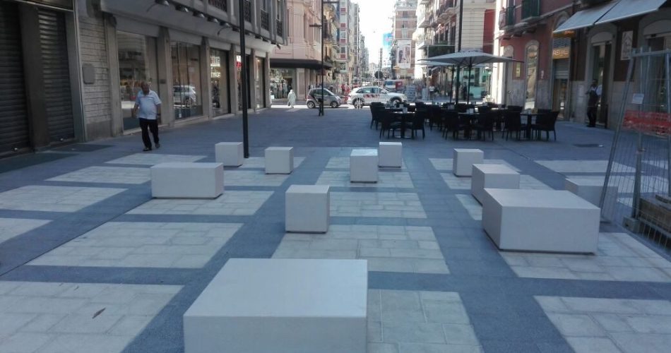 Cubi in via Sparano